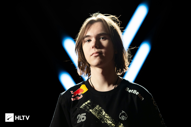 m0NESY ：一键跳投没了一时很难适应